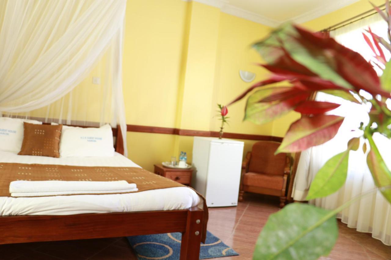 Ack Guest House ナイロビ エクステリア 写真