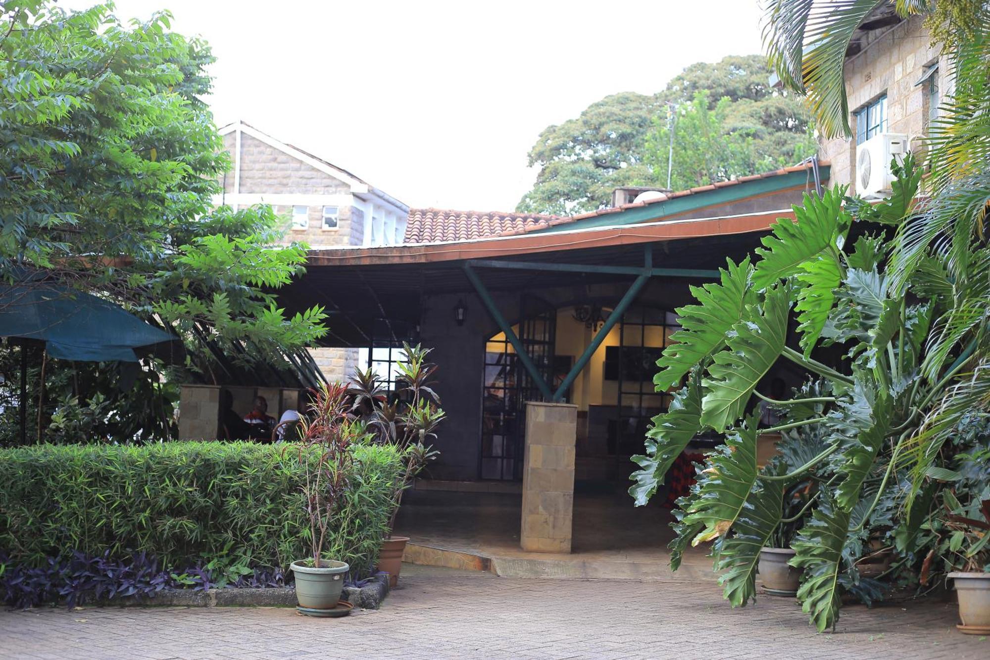 Ack Guest House ナイロビ エクステリア 写真
